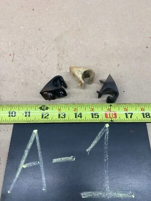 Chevrolet C20 1967 1968 1972 parasol ganchos clips C20 camioneta Chevy 72 71 69 Foto 1 de 4