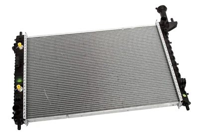 Radiador genuino GM 84079536 para Buick Enclave Chevy Traverse GMC Acadia Saturn Foto 1 de 3