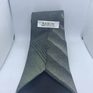 Corbata para hombre Arrow patrón geométrico verde seda - Imagen 1 de 6