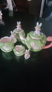 Vintage Fitz & Floyd Bunny w/Hat In Lettuce salt pepper teapot creamer EATER! - Picture 1 of 4