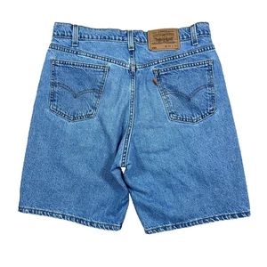 Pantaloncini corti vintage Levis 550 uomo 34 relaxed fit pantaloncini larghi anni 90 linguetta arancione 1995 - Foto 1 di 10