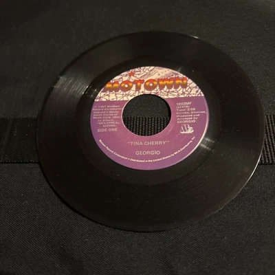 ''TINA CHERRY'' GEORGIO ''45'' Foto 1 de 3