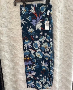 Vera Bradley Soft Fringe Scarf Floral Bursts - Picture 1 of 2