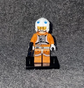 LEGO STAR WARS MINIFIGURE - 75049 - X-WING PILOT - DAK RALTER - Picture 1 of 3