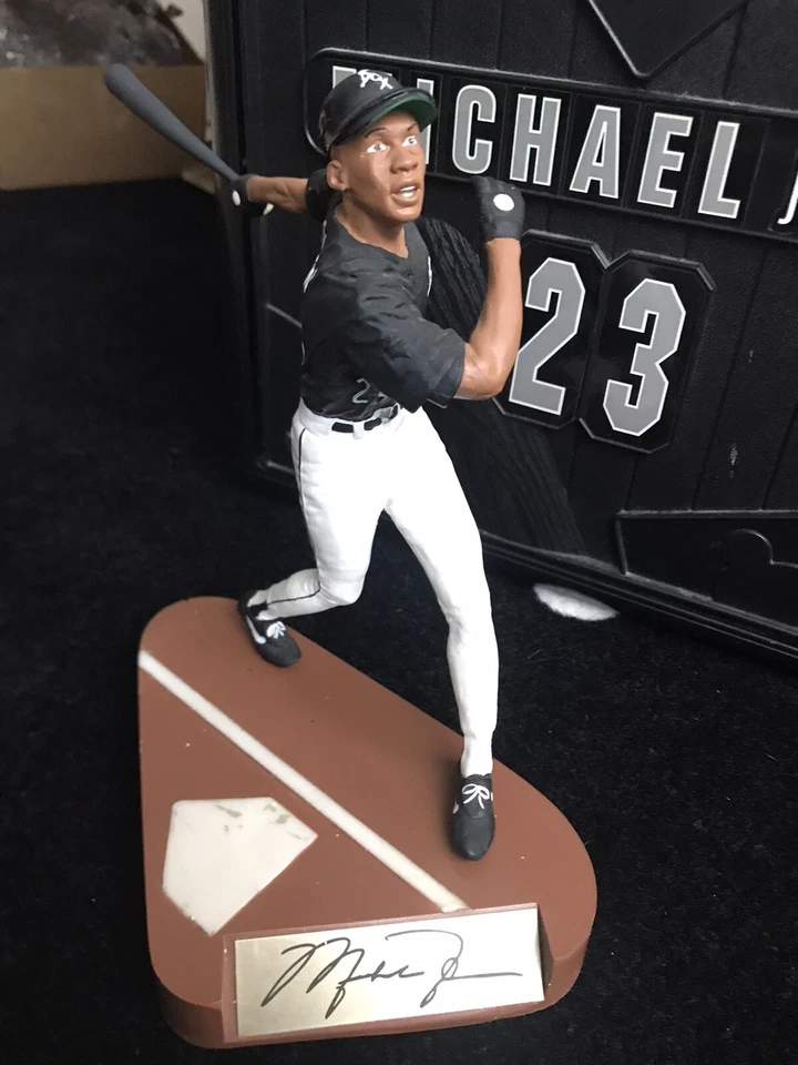 ⚾️1994 Birmingham Barons Michael Jordan White Sox Salvino Figura Automática con Caja Foto 1 de 4