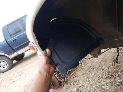 Used Look.Driver Left Front Backing Plate Dust Shield Fits 1988 jaguar xjs v12 - Imagem 1 de 4