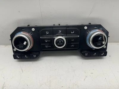 LIKE NEW 2020-23 GM Heater/AC Control Unit SILVERADO SIERRA 2500 3500  84692238 - Image 1 of 4