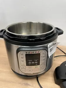 Instant pot duo UP-DUO60-220 Read Description - Picture 1 of 4
