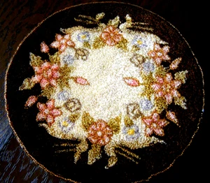 Antique doily round hand silk hooked whith bead work Chinese desert roses - Picture 1 of 9