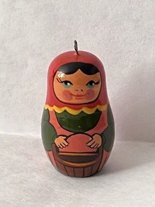 Vintage Matryoshka Wood Hand Painted Colorful Christmas Ornament - Picture 1 of 10