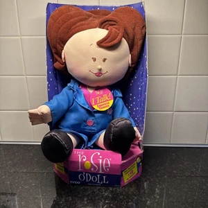 Muñeca parlante vintage años 90 1997 original "Rosie O' Doll" NUEVA en caja. - Imagen 1 de 3