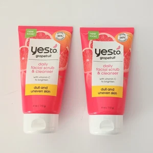 Yes to Grapefruit daily facial scrub & cleanser with vitamin C 2 Tubes - Picture 1 of 3