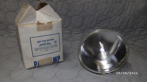 NEW GE 300w 120v PAR 56 NSP Par Can Lamp Narrow Spot - Picture 1 of 3