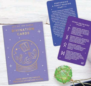 Geschenk Republik Wahrsagerei Karten Tarot Wahrsager Kristall Beobachtung Runen x100 - Bild 1 von 2