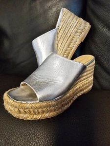 Paloma Barcelo Plateau Clogs Mules Pantolette Leder / silber Keilabsatz - Bild 1 von 6