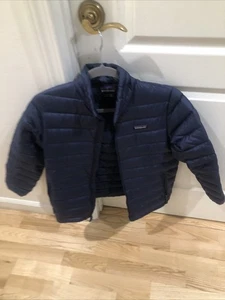 200 $ Patagonia Daunen Pullover Jacke Jungen L 12 blau gefütterte Daunen isoliert Winter. - Bild 1 von 9