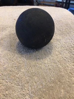 BOLA DE CAÑÓN excavada de la Guerra Civil Dallas GA 1930 pesa 4,25# 3 pulgadas de diámetro Foto 1 de 4