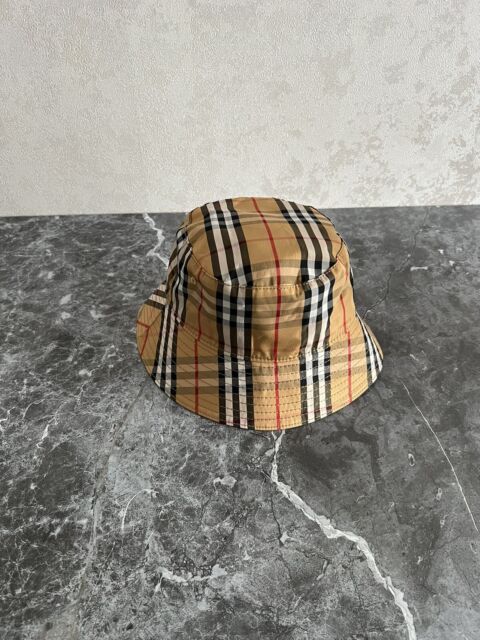 black BURBERRY BUCKET HAT (8044081ABBPN_A1189)