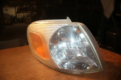 OPEL SINTRA 96-99 KOM. *BLINKER VORNE RECHTS* 12/1998 WEISS - Bild 1 von 2