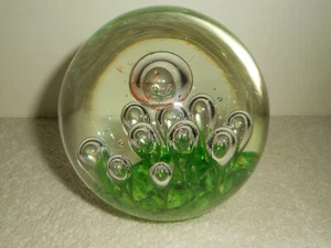 Vintage kontrollierter Bubble Art Glas Briefbeschwerer große Träne Kugel Garten - Bild 1 von 12