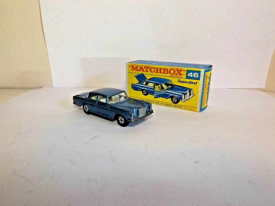 MATCHBOX TRANS. S/F NO.46-S MERCEDES 300 SE RARE BLUE BODY MIB - Image 1 of 4