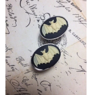 GOTHIC STEAMPUNK ROCKABILLY Bat CUFFLINKS Womens Men Black  White Cameo Silver - Image 1 of 2
