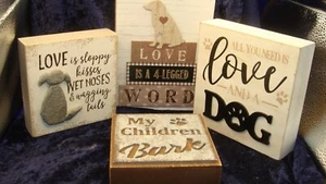 SET AUS VIER WANDTAFELN FÜR HUNDE ~ LIEBE IST SCHLAMPIGE KÜSSE, NASSE NASEN, Und… - Bild 1 von 6
