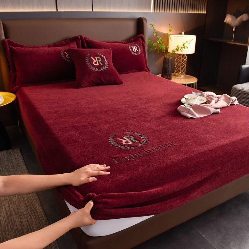 Elastic Velvet Bed Cover Bed Sheets Mattress Cover Soft Queen King Solid Color - Image 1 of 4