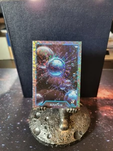 Cardsmiths-Space Trading Card-Galactic Edition-Matrix Holofoil #25 Hydrogen - Picture 1 of 3