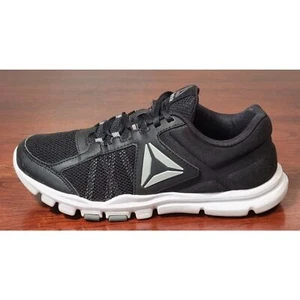 Reebok Women's Size 6.5 Sneakers Yourflex Train 9.0 MT Shoes BD4834 Black White - Picture 1 of 9