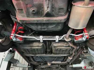 Barra estabilizadora trasera antivuelco para Honda Jazz (GD1) 1.5 2x2 2001-2008 Ultra Racing - Imagen 1 de 9