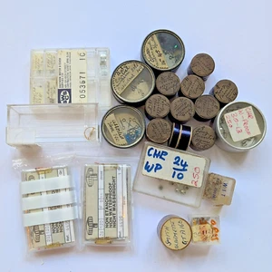 Lot of Vintage Watch Hands and Crowns Parts for Watchmakers (Ai21) - Picture 1 of 13