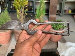 Vintage Iron Hand Forged Garden Pruning Shears Cutter W/ Volute Spring Flip Lock