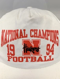 Cappello Vintage Nebraska Cornhuskers Logo 7 Bianco 1994 Campioni Nazionali SnapBack - Foto 1 di 14