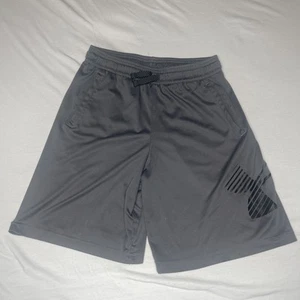 Under Armour Loose Gear Shorts Boys Youth Medium Black Gray Athletic Comfy - Picture 1 of 5