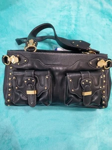 Bolso de Hombro Michael Kors Vintage Cuero Negro Metal Dorado Hebillas Tachonadas - Imagen 1 de 17