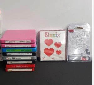 8 Sizzix Stanzen u.a. Hello Kitty Biene & Marienkäfer, Mickey Mouse, Skelett, Eule - Bild 1 von 5