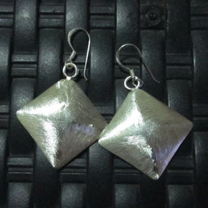 Pendientes Hill Tribe Plata 925 Fina Lujo Arena Textura Cuadrado Cuelga Joyería - Imagen 1 de 7