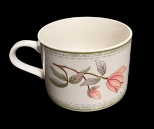Vintage ONEIDA Savannah Fine Porcelain Cup Mug Pink Coral & Green Magnolias - Picture 1 of 4