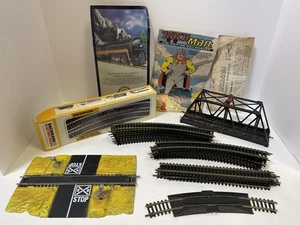 Bachmann Track HO Scale Lot 19 Curved 5 Straight Dual Crossing Gate Rerailer Etc - Picture 1 of 6