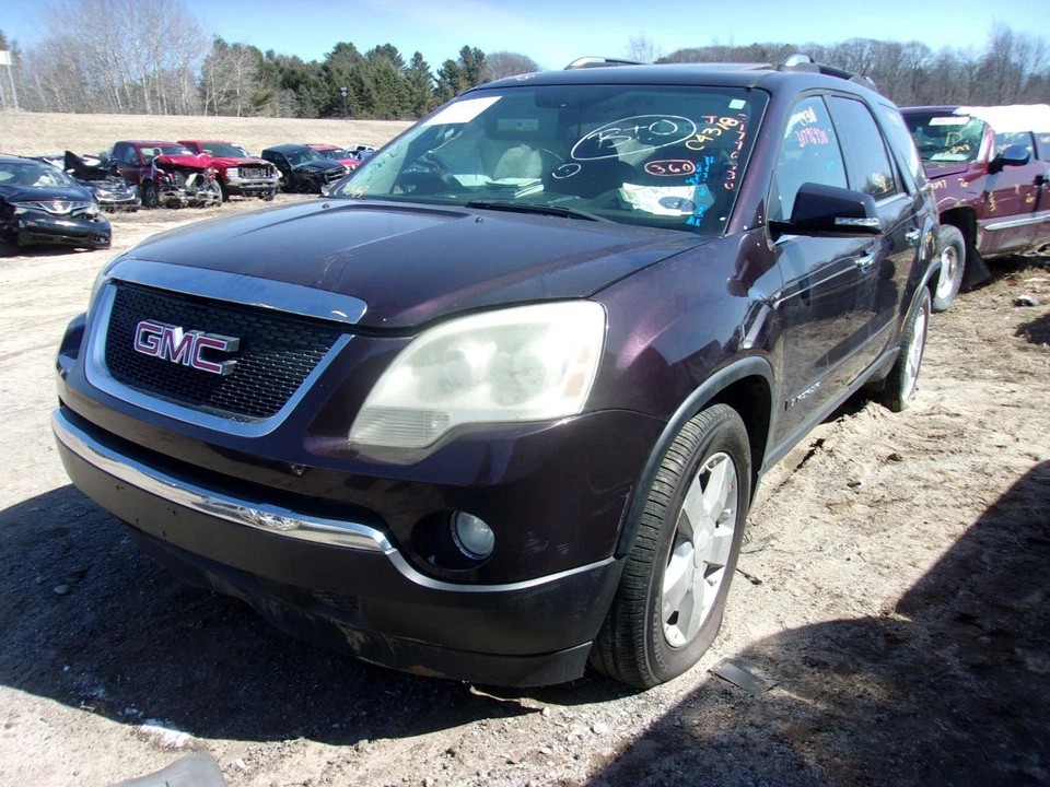 Used Air Cleaner Assembly fits: 2008 Gmc Acadia  Grade A - Image 1 of 4