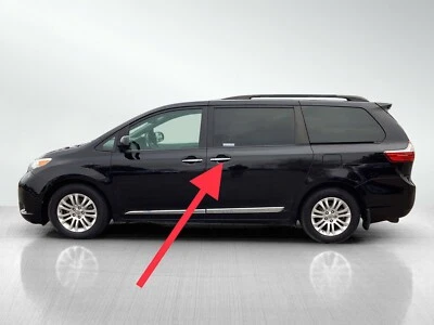 REAR LEFT SIDE EXTERIOR DOOR HANDLE OEM 2015 - 2020 TOYOTA SIENNA XLE - Image 1 of 4