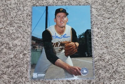 VERN LAW AUTOGRAFIADO PIRATAS 8X10 FOTO POSE 3 Foto 1 de 2