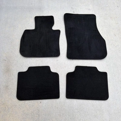 2023 2024 BMW X1 U11 ALFOMBRILLA DELANTERA Y TRASERA NEGRA JUEGO DE 4 OEM 7952141 Foto 1 de 4