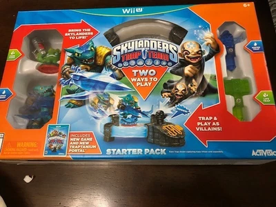 Skylanders Trap Team Starter Pack (Nintendo Wii U, 2014) Juego, Portal y Figuras Foto 1 de 2
