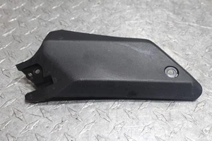 22-25 YAMAHA YZF R7 OEM CARENADO INTERIOR DERECHO CUBIERTA PANEL MOLDURA OEM BEB-28229-00-00 - Imagen 1 de 4