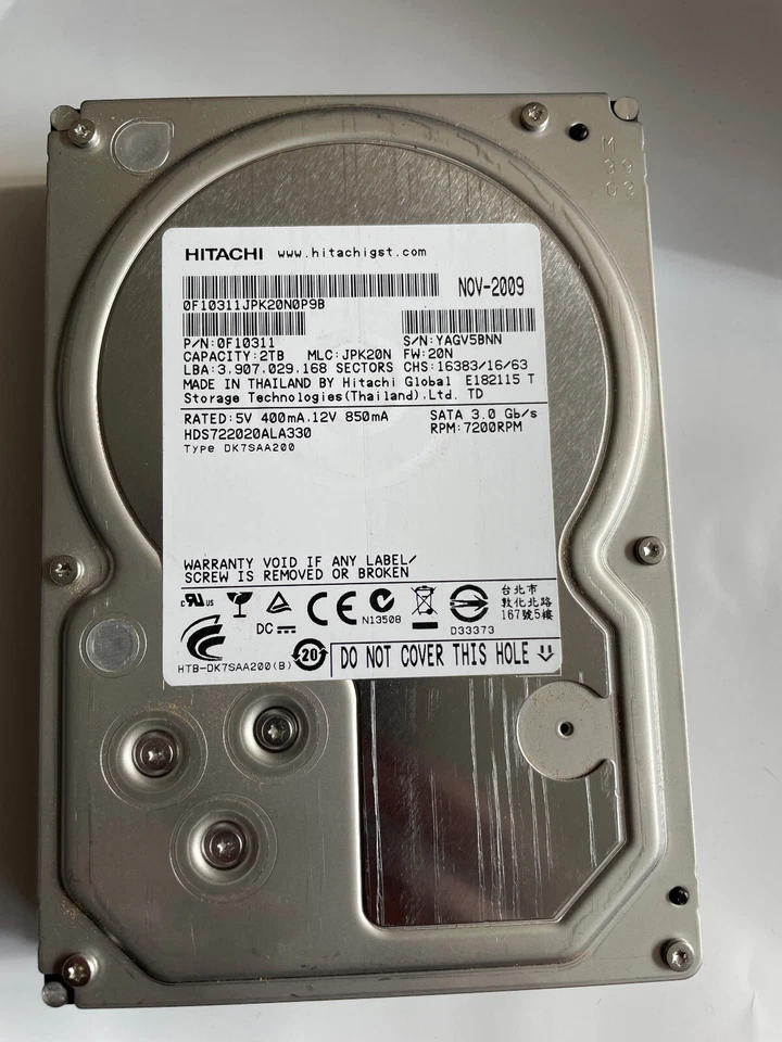 Hitachi 2TB 7200RPM 64MB SATA 3.5" HDD 0F10311 HDS722020ALA330 DOM2009 - Image 1 of 1