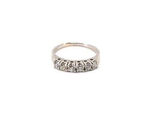 18KT White Gold 2.09g 6 Round Diamonds Ring Band Size 4, 30pts tw - Picture 1 of 13