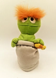 Vintage 1997 Sesame Street Beans Oscar The Grouch Plush by Tyco - Picture 1 of 8