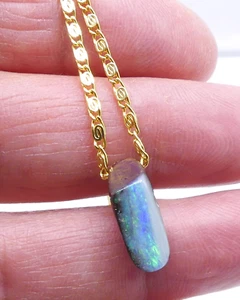 BOULDER OPAL PENDANT 13x5x8 mm, with gold plated metal chain 11007 - Bild 1 von 5